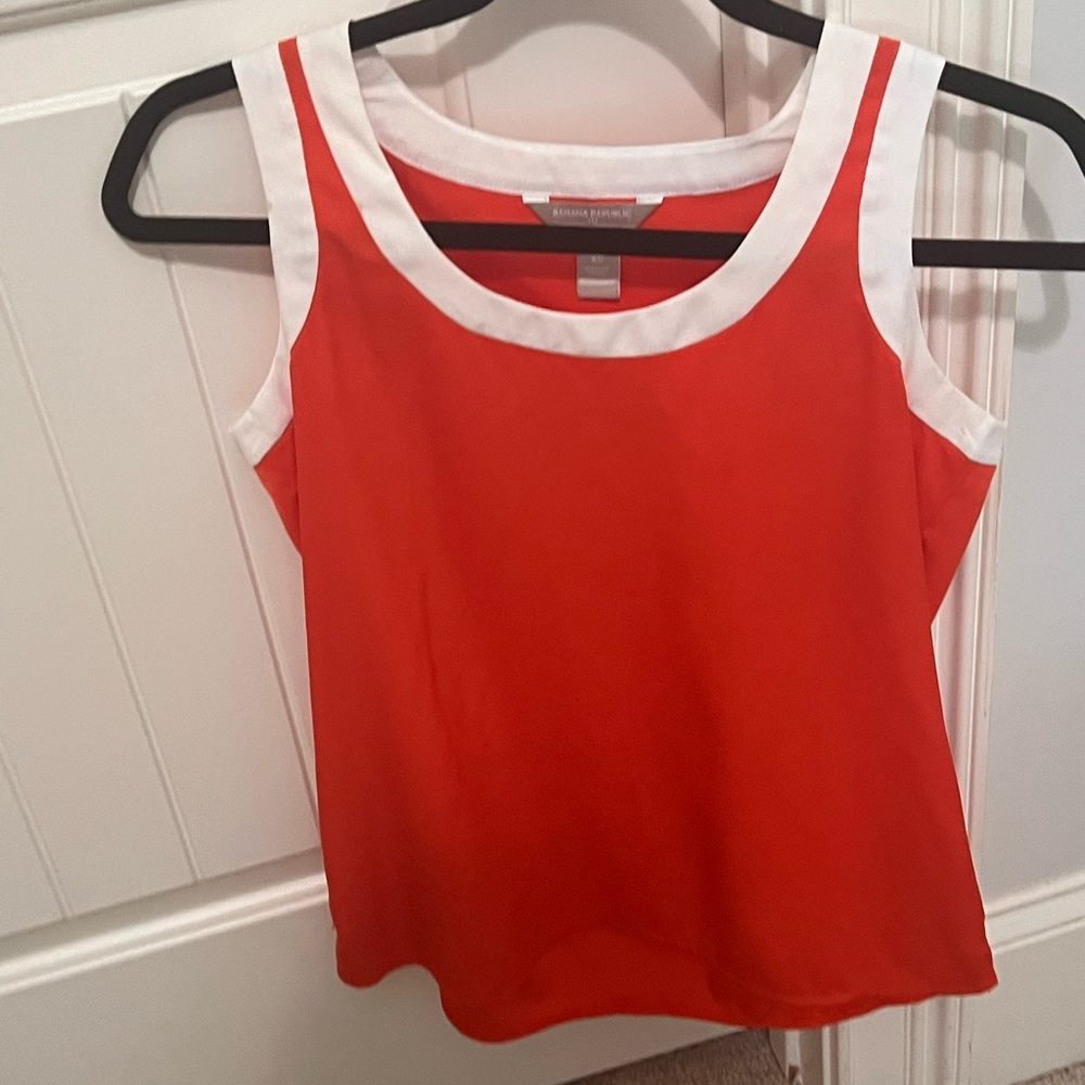 Banana Republic Orange and White womans Sleeveless Tank Top
